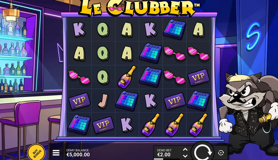 Le Clubber reels, a 6x5 grid in the studio demo